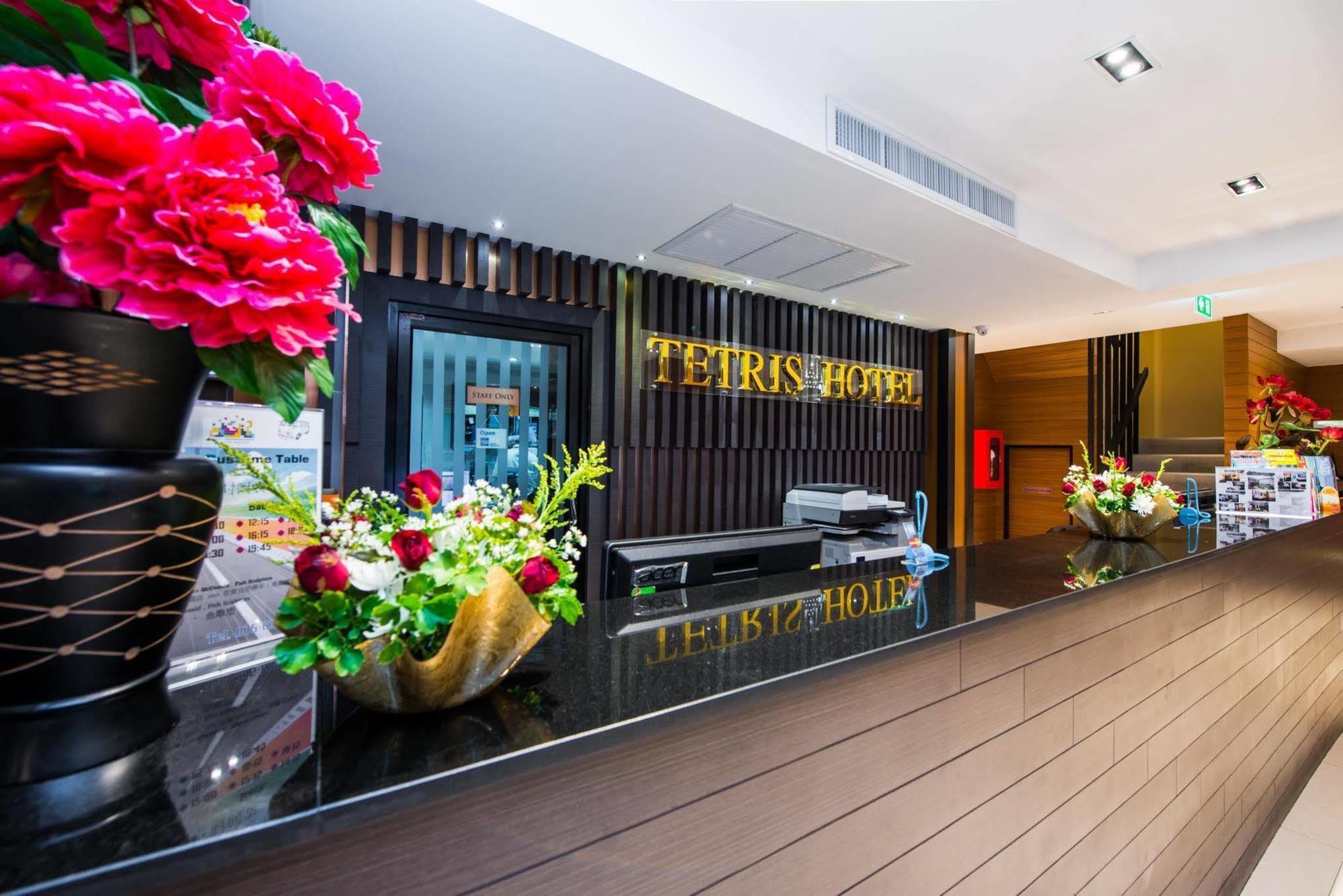 Tetris Hotel Ao Nang Exterior photo