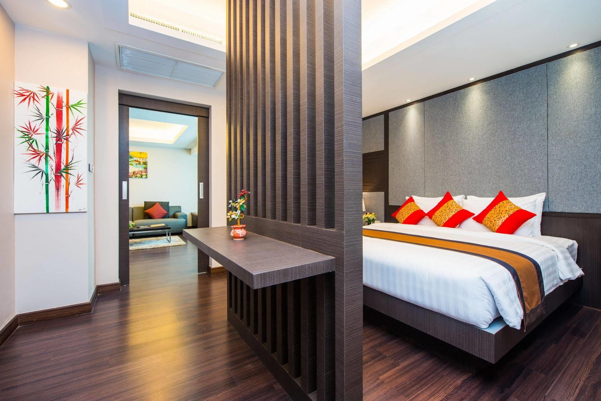 Tetris Hotel Ao Nang Exterior photo